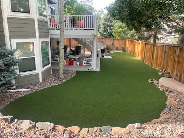 Play-Premier-Artificial-Grass-Landscape